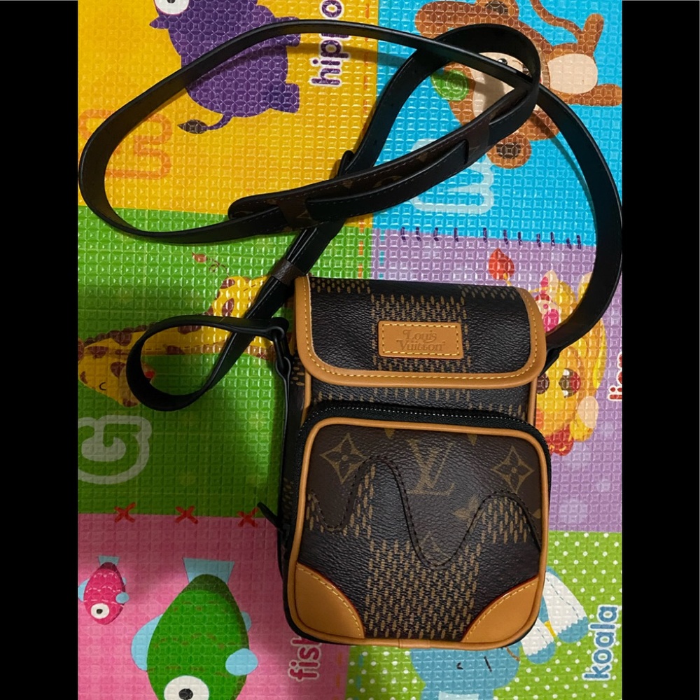 louis vuitton x nigo amazon - Picture 7 of 7